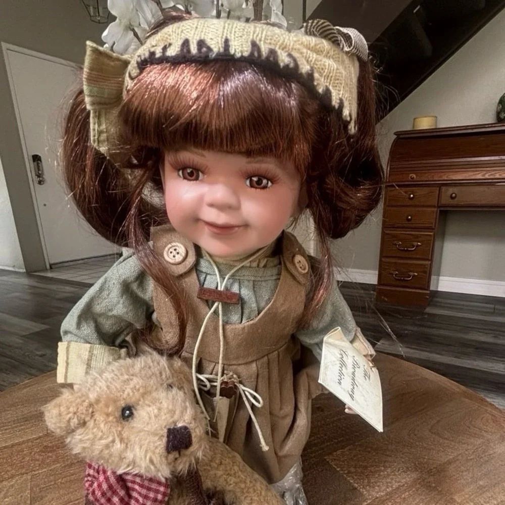The‎ Broadway Collection Porcelain Doll